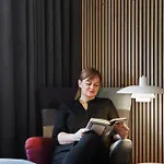 Haraldskaer Sinatur & Konference 4* فايل