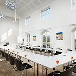 Haraldskaer Sinatur & Konference فندق
