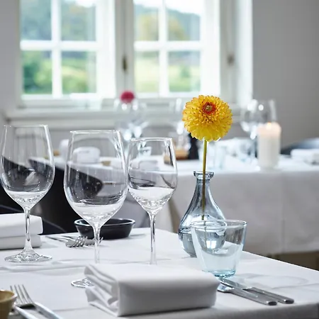 Haraldskaer Sinatur & Konference 4*